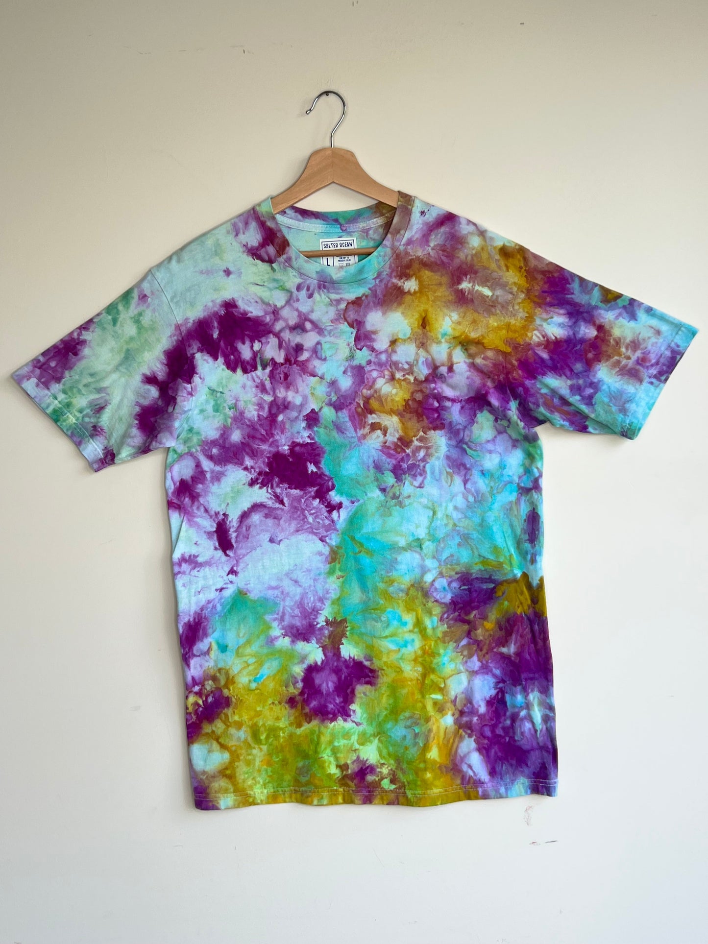 Watercolor Style Cotton T-Shirt (Large)